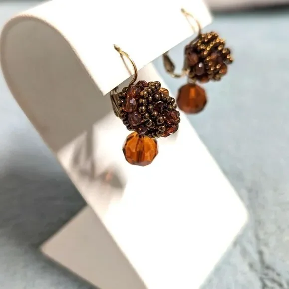 Vintage Liz Claiborne Brown Beaded Pierced Earrings - Picture 4 of 7